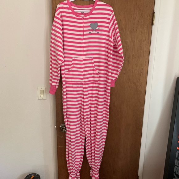 Footie PJs - Picture 2 of 6